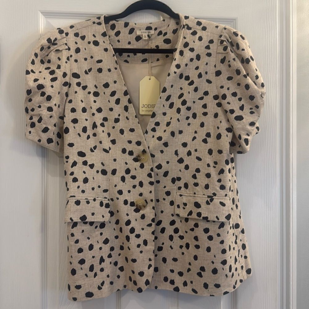 Shirred short sleeve two button jacket/blazer size large !